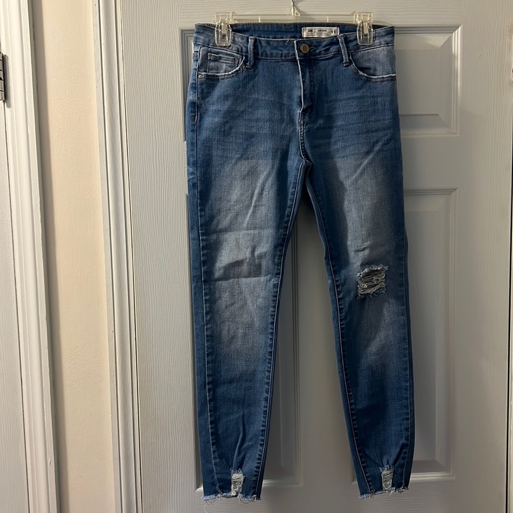 I&M Mid-Rise Ellie Ankle Skinny Size 11 (Size 29)